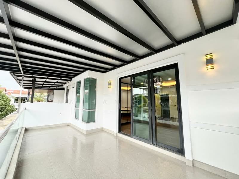 Rumah Teres 2.5-Tingkat untuk Dijual di Taman Sutera Utama (Skudai) - Nathan Chan - PropertyGuru.com.my