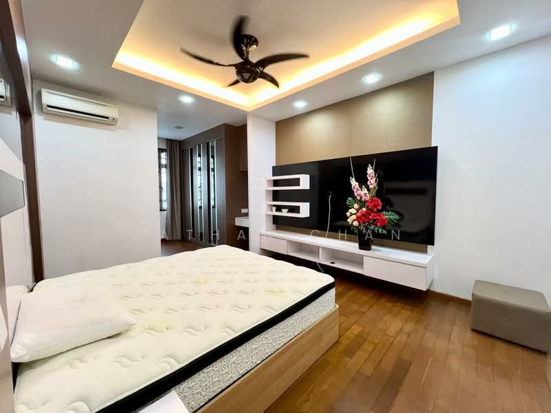 Rumah Teres 2.5-Tingkat untuk Dijual di Taman Sutera Utama (Skudai) - Nathan Chan - PropertyGuru.com.my