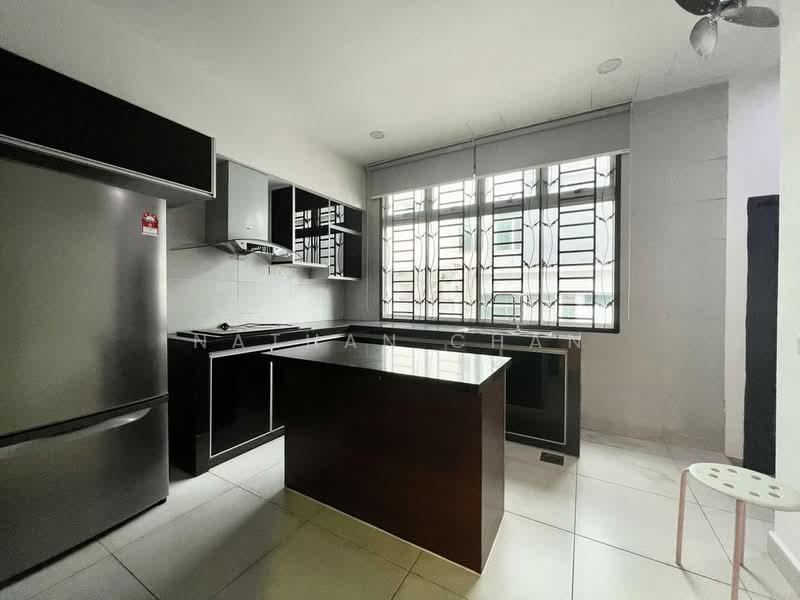 Rumah Teres 2.5-Tingkat untuk Dijual di Taman Sutera Utama (Skudai) - Nathan Chan - PropertyGuru.com.my