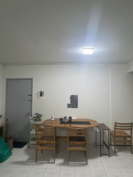 Pangsapuri untuk Dijual di saujana apartment - Jay Yong - Dining Room - PropertyGuru.com.my