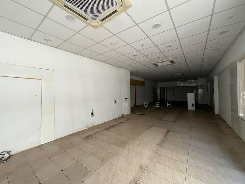 Shop for Rent in Pekan Simpang Kuala (Alor Setar) - Jayden Geh - Interior - PropertyGuru.com.my