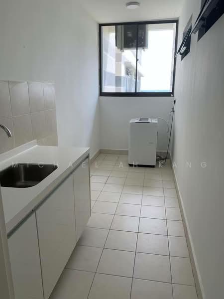 Service Residence for Sale at Meridin Suites @ The Meridin - Michael Ah Kang - Interior - PropertyGuru.com.my