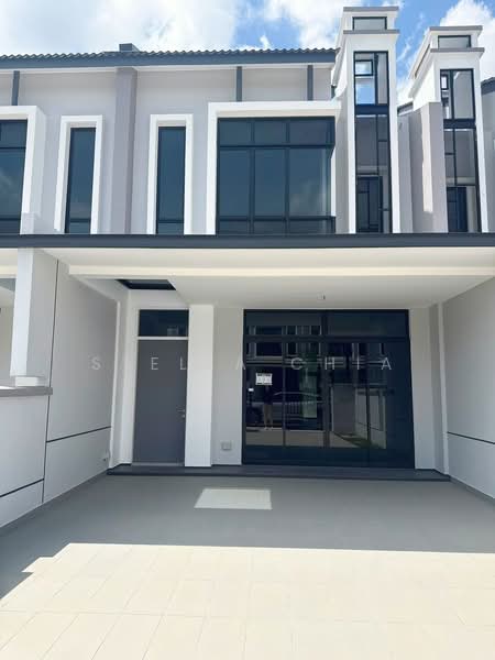 2-storey Terraced House for Sale in Setia Eco Cascadia (Tebrau) - Stella Chia - Exterior - PropertyGuru.com.my
