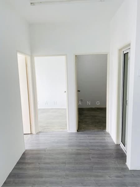 Pangsapuri untuk Dijual di Skyridge Apartment - Kah Yang - Interior - PropertyGuru.com.my
