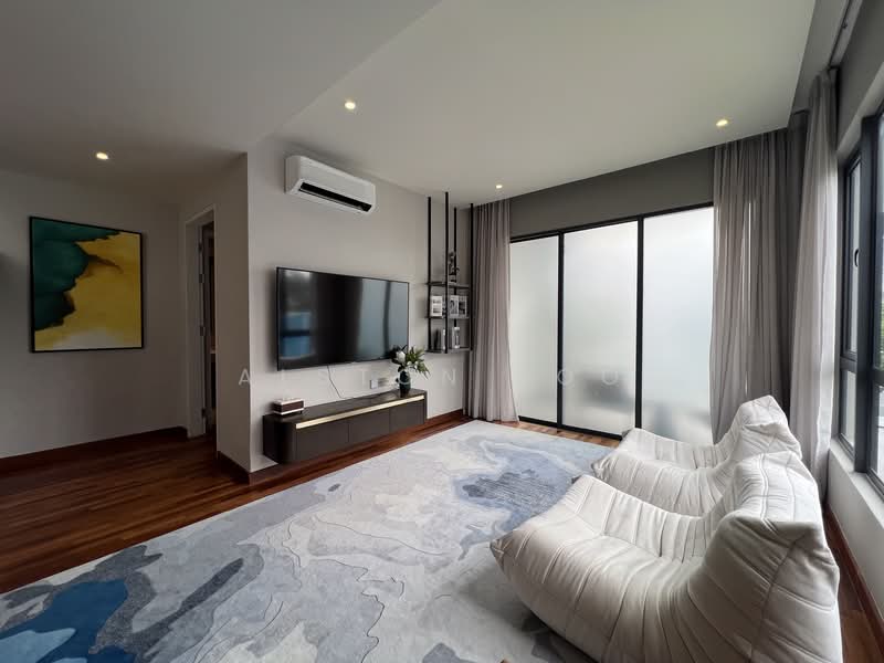 Bungalow House untuk Dijual di Serdang (Seri Kembangan) - Alston Boo - Living Room - PropertyGuru.com.my