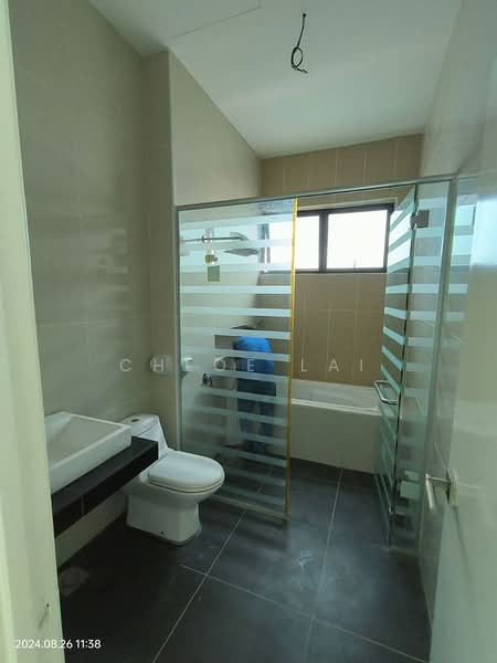 Service Residence for Sale at Sky Loft Premium Suites - Chloe Lai - Bathroom - PropertyGuru.com.my
