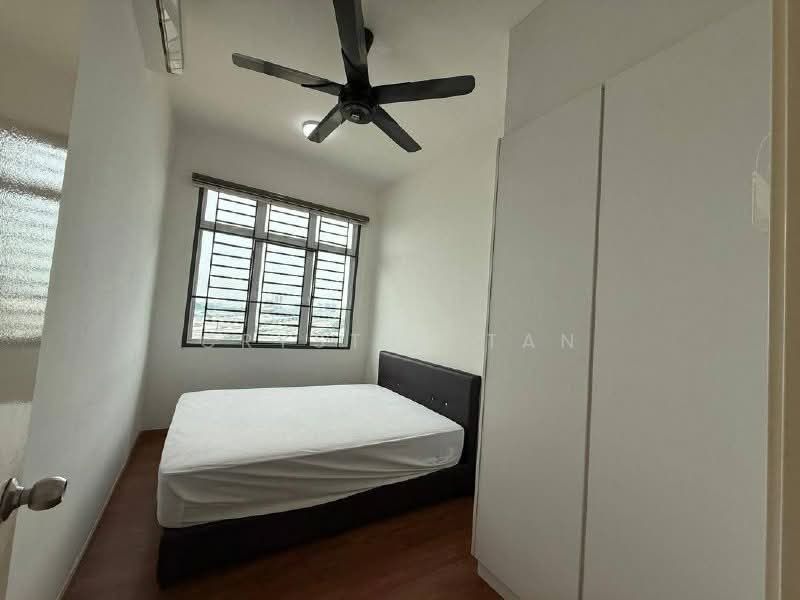 Apartment for Sale at Nusa Heights (Nusa Puncak) - Crystal Tan - Bedroom - PropertyGuru.com.my