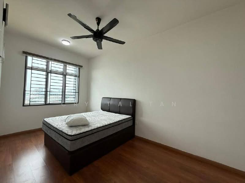 Apartment for Sale at Nusa Heights (Nusa Puncak) - Crystal Tan - Bedroom - PropertyGuru.com.my