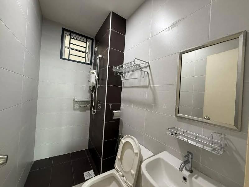 Apartment for Sale at Nusa Heights (Nusa Puncak) - Crystal Tan - Bathroom - PropertyGuru.com.my