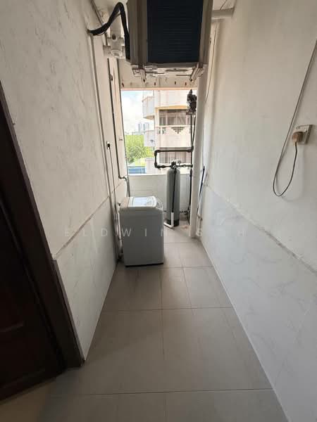 Condominium for Rent at Putri Indah Condominium - Eldwin Soh - Balcony - PropertyGuru.com.my