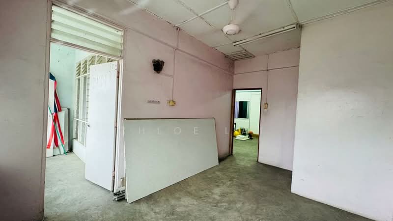 Shop / Office for Rent in Taman Indah (Pontian) - Chloe Lai - Interior - PropertyGuru.com.my