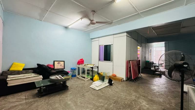 Shop / Office for Rent in Taman Indah (Pontian) - Chloe Lai - Living Room - PropertyGuru.com.my