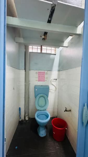 Shop / Office for Rent in Taman Indah (Pontian) - Chloe Lai - Bathroom - PropertyGuru.com.my