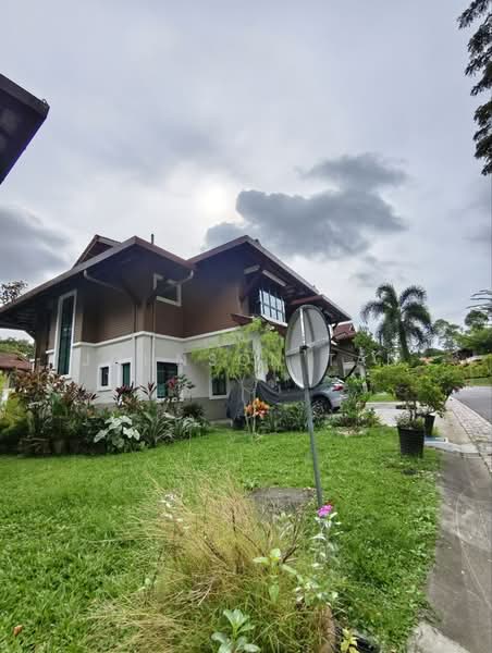 Semi-Detached House for Sale in Leisure Farm (Gelang Patah) - Johnson Tan - Exterior - PropertyGuru.com.my
