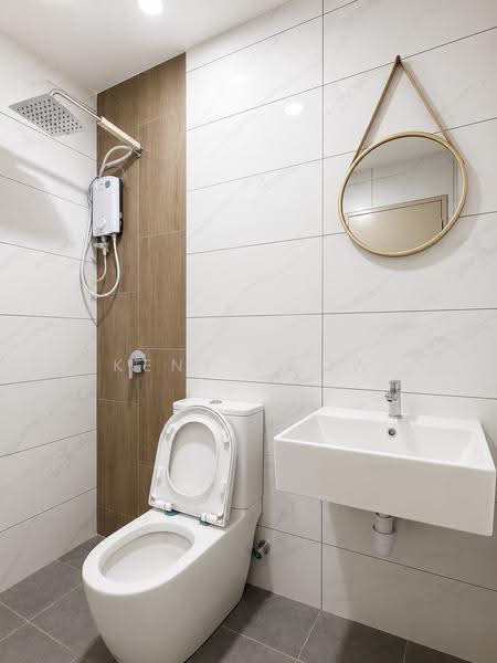 Service Residence for Rent at Piccadilly - Kent Chow - Bathroom - PropertyGuru.com.my