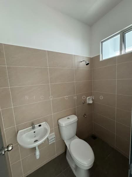 2-storey Terraced House for Sale in Bandar Dato Onn (Tebrau) - Nico Chong - Bathroom - PropertyGuru.com.my