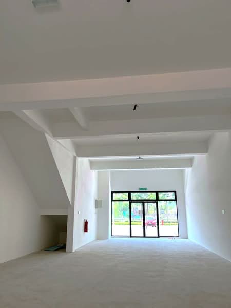Shop / Office for Sale in Horizon Hills (Iskandar Puteri (Nusajaya)) - Karl Lim - Entrance - PropertyGuru.com.my