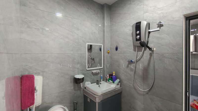 Bungalow House for Sale in Bandar Teknologi Kajang (Kajang) - Juneway Lee - Bathroom - PropertyGuru.com.my