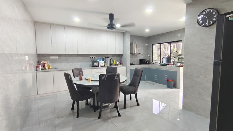 Bungalow House for Sale in Bandar Teknologi Kajang (Kajang) - Juneway Lee - Kitchen - PropertyGuru.com.my