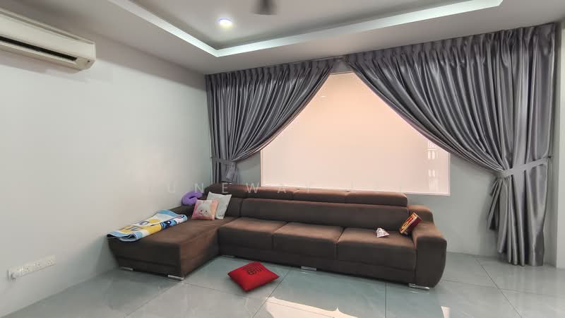 Bungalow House for Sale in Bandar Teknologi Kajang (Kajang) - Juneway Lee - Living Room - PropertyGuru.com.my
