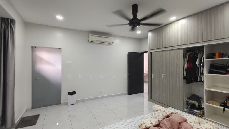Bungalow House for Sale in Bandar Teknologi Kajang (Kajang) - Juneway Lee - Bedroom - PropertyGuru.com.my