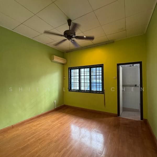 2-storey Terraced House for Sale in Taman Mutiara Rini (Skudai) - Shieh Long Chen - Interior - PropertyGuru.com.my