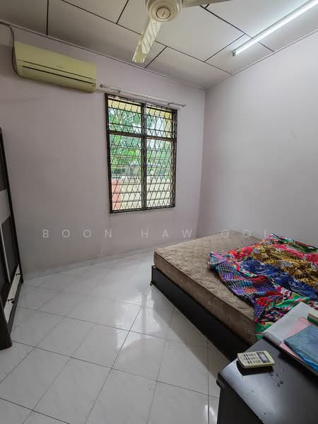 1-storey Terraced House for Sale in Taman Puteri Gunung (Simpang Ampat) - Boon Haw Ooi - Bedroom - PropertyGuru.com.my