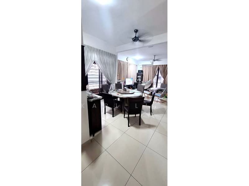 Semi-Detached House for Sale in Taman Nusa Idaman (Iskandar Puteri (Nusajaya)) - Karl Lim - Dining Room - PropertyGuru.com.my