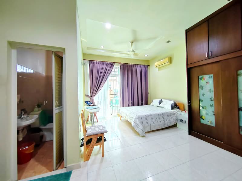 3-storey Terraced House for Sale in Ayer Itam (Penang) - Pauline Cheong - Bedroom - PropertyGuru.com.my