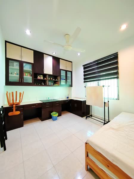 3-storey Terraced House for Sale in Ayer Itam (Penang) - Pauline Cheong - Study - PropertyGuru.com.my