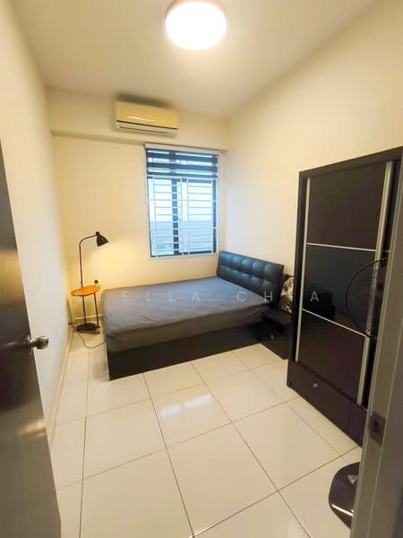 Service Residence for Sale at Sky Gardens Residences - Stella Chia - Bedroom - PropertyGuru.com.my