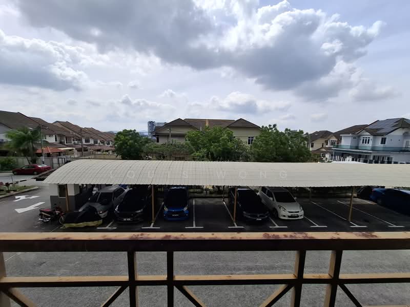 Pangsapuri untuk Dijual di Pangsapuri Puteri 1 - Louis Wong - Car Park - PropertyGuru.com.my