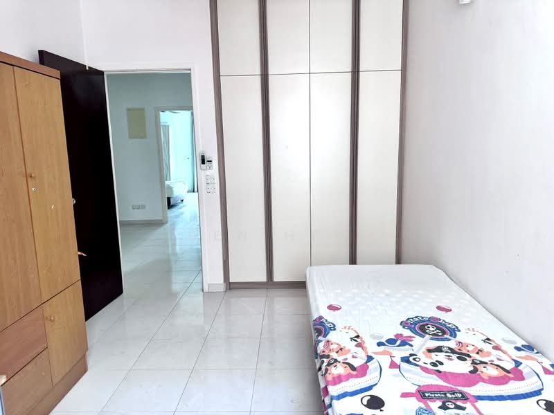 3-storey Terraced House for Sale in Sungai Ara (Penang) - Ben Hew - Bedroom - PropertyGuru.com.my