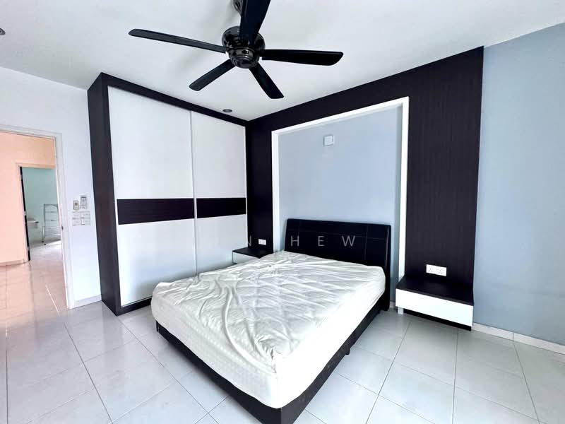 3-storey Terraced House for Sale in Sungai Ara (Penang) - Ben Hew - Bedroom - PropertyGuru.com.my