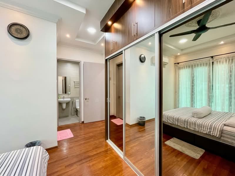 Rumah Teres 2-Tingkat untuk Dijual di Puchong (Selangor) - Evan Goh - Bedroom - PropertyGuru.com.my