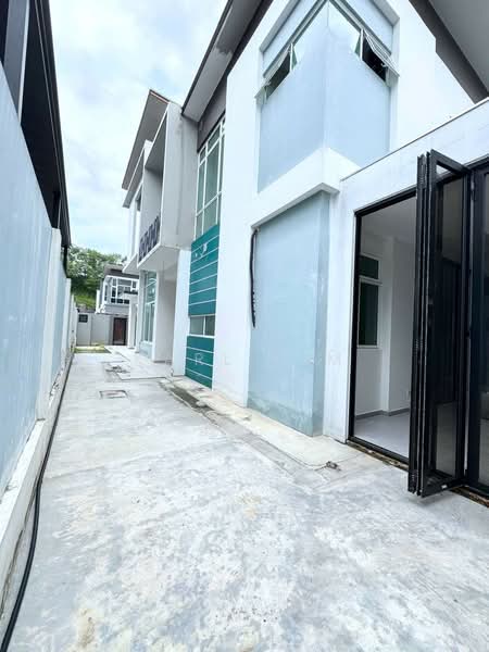 Semi-Detached House for Sale in Taman Seri Austin (Tebrau) - Karl Lim - Exterior - PropertyGuru.com.my