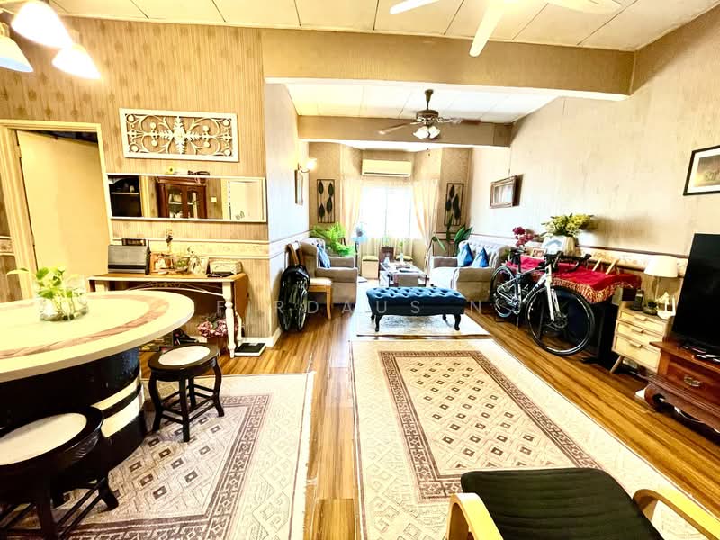 Apartment for Rent at Mutiara Subang - Firdaus N - Living Room - PropertyGuru.com.my
