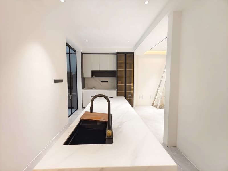 2-storey Terraced House for Sale in Taman Perling (Perling) - Stella Chia - Kitchen - PropertyGuru.com.my