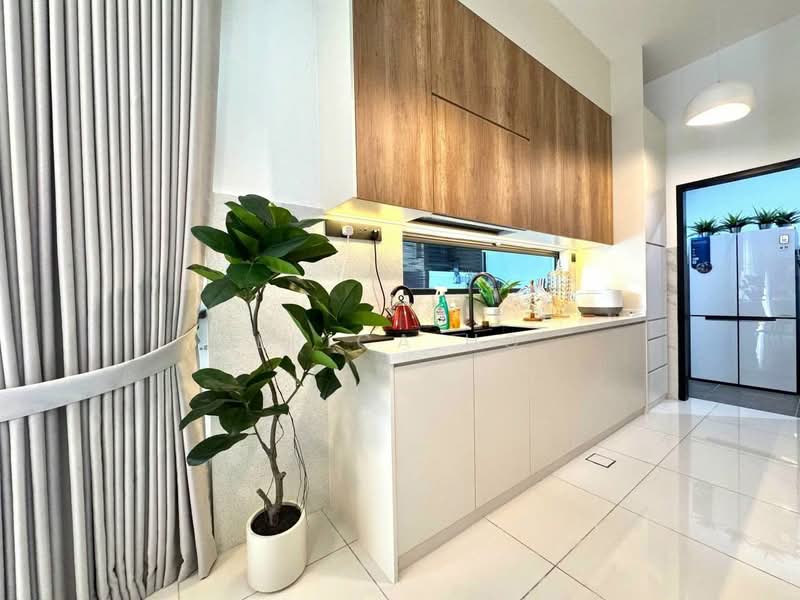 Rumah Kluster untuk Dijual di Taman Impian Emas (Skudai) - Erica Ho - Kitchen - PropertyGuru.com.my