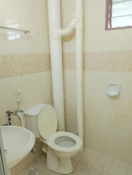 Kondominium untuk Disewa di Serina Bay - Aaron Gho - Bathroom - PropertyGuru.com.my
