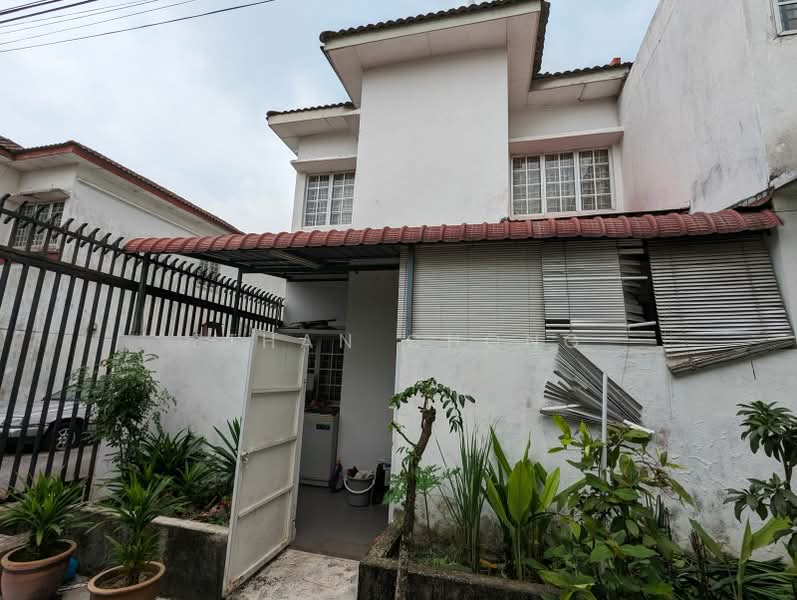 Rumah Teres untuk Dijual di Bandar Puteri Klang (Klang) - Ethan Chong - Exterior - PropertyGuru.com.my