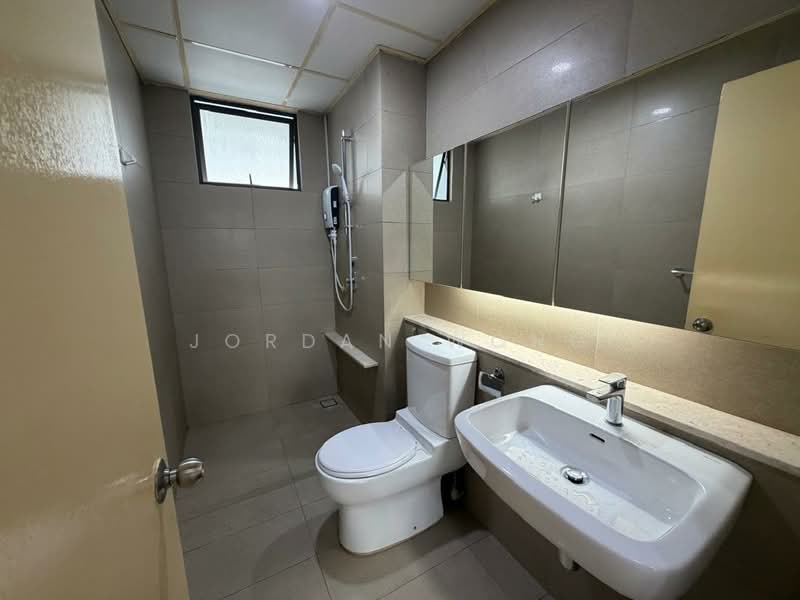 Condominium for Sale at The WaterEdge (Pinggiran Air) - Jordan Wong - Bathroom - PropertyGuru.com.my