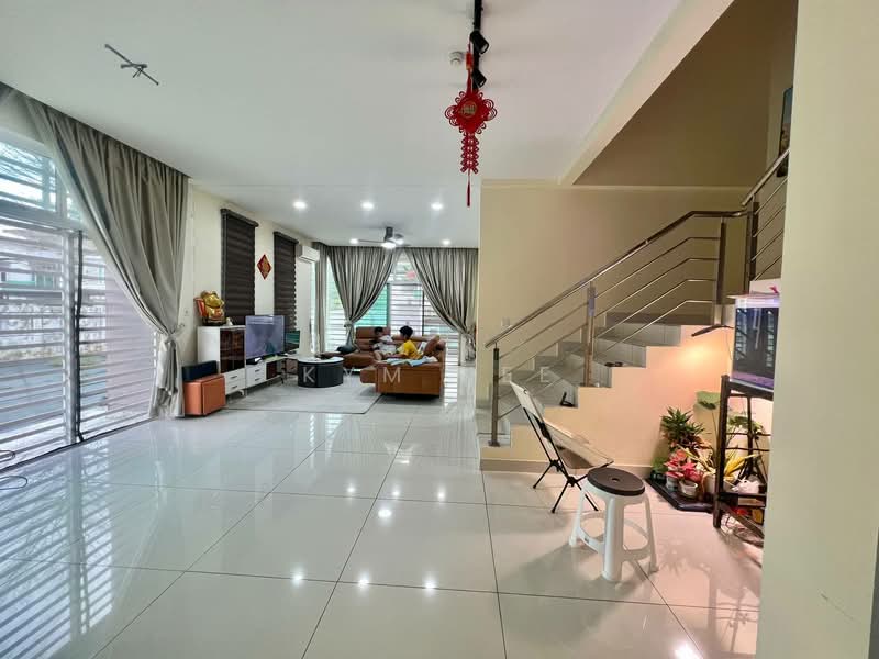Cluster House for Sale in Skudai (Johor) - Kym Kee - Living Room - PropertyGuru.com.my