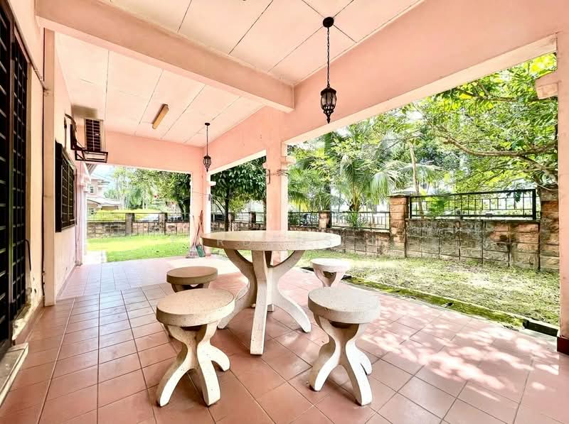 Rumah Teres 2-Tingkat untuk Dijual di Bukit Jelutong (Shah Alam) - Firdaus N - Exterior - PropertyGuru.com.my