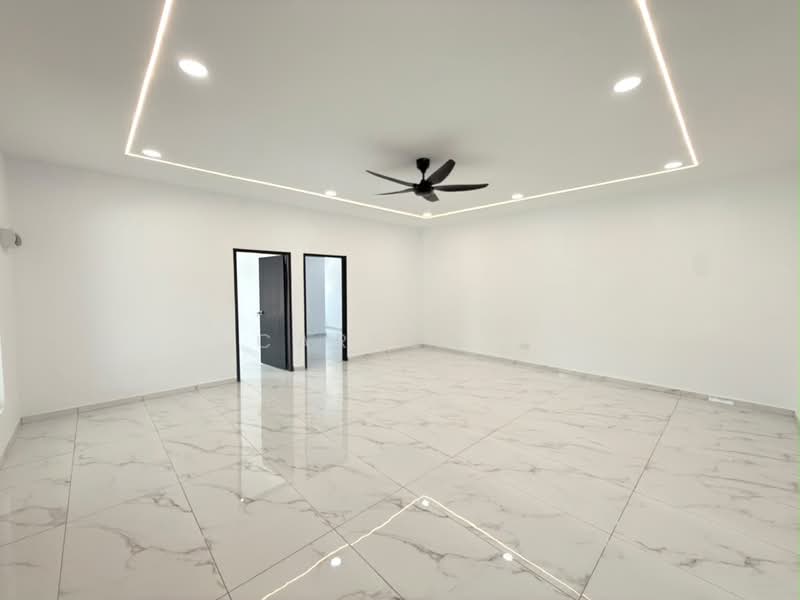1-storey Terraced House for Sale in Taman Puteri Wangsa (Ulu Tiram) - Carson . - PropertyGuru.com.my