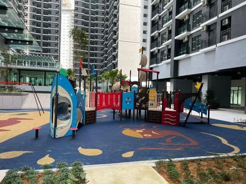 Kediaman Servis untuk Dijual di Majestic Maxim - Adam Lee - PropertyGuru.com.my