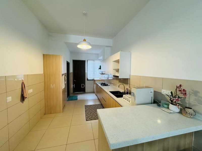 Terraced House for Sale in Elmina (Shah Alam) - Mohd Fadzli - Kitchen - PropertyGuru.com.my