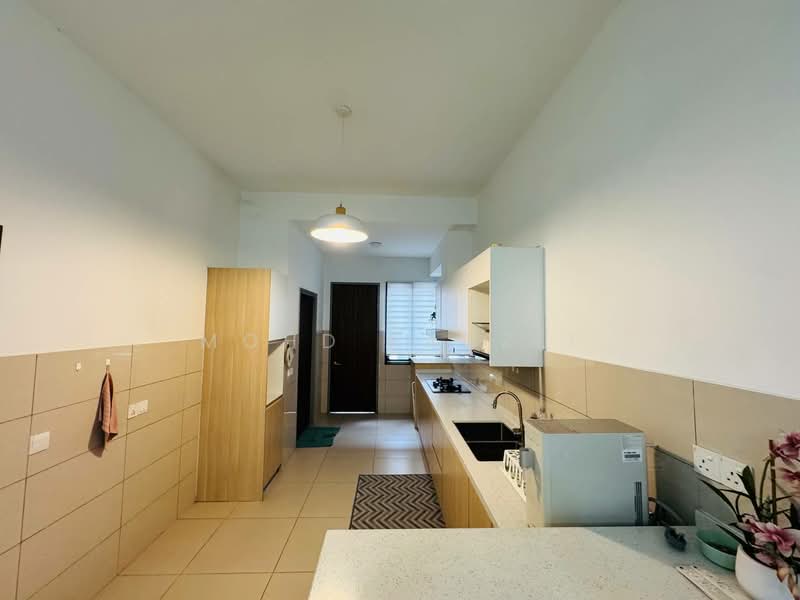 Terraced House for Sale in Elmina (Shah Alam) - Mohd Fadzli - Kitchen - PropertyGuru.com.my