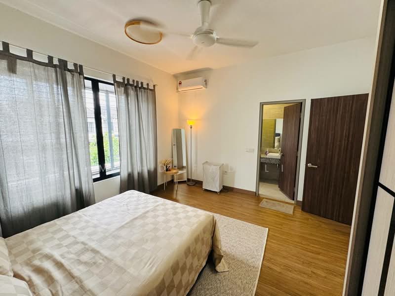 Terraced House for Sale in Elmina (Shah Alam) - Mohd Fadzli - Bedroom - PropertyGuru.com.my