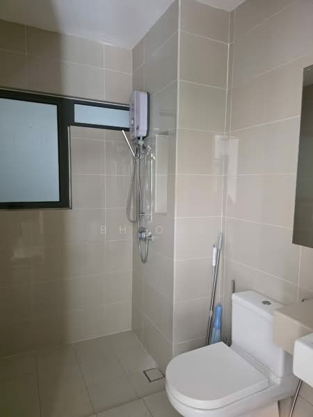 Condominium for Sale at Mirage By The Lake - BH Ong - Bathroom - PropertyGuru.com.my